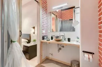 月光旅馆 招待所 罗马